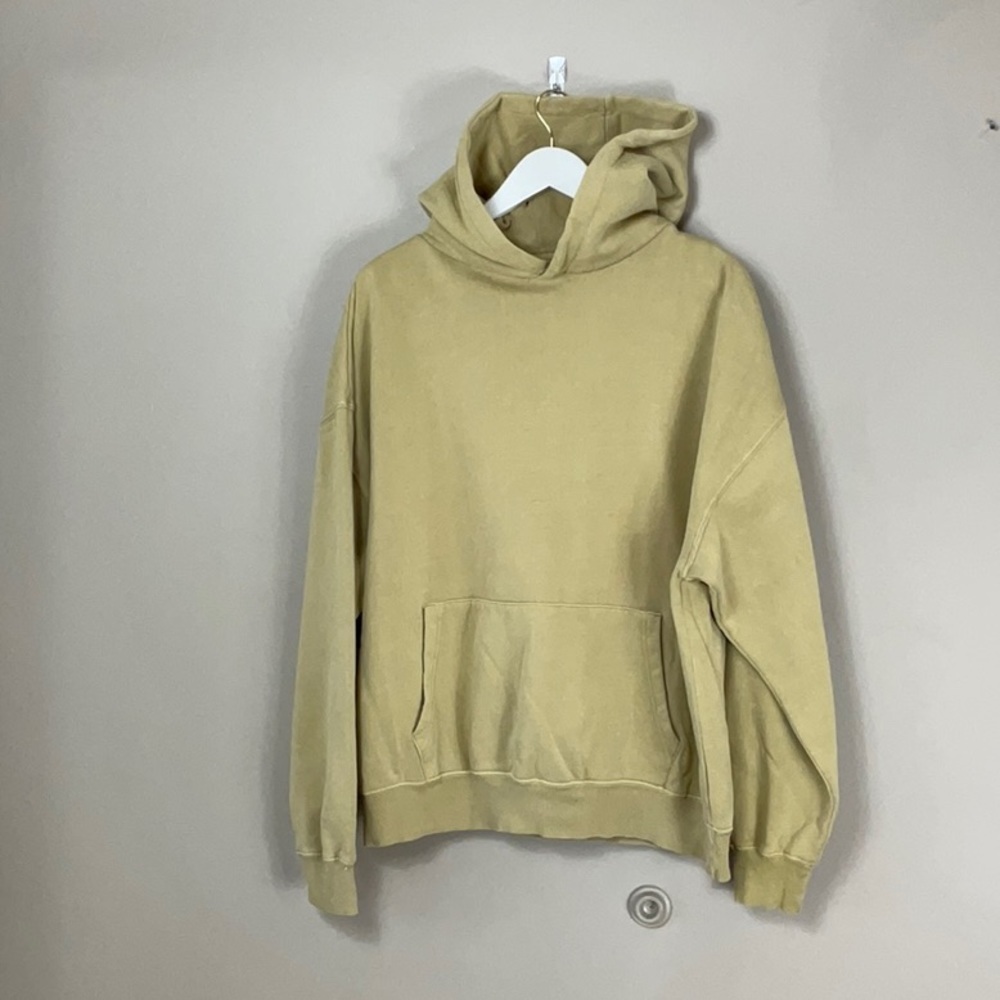 Cotton On hoodie tan